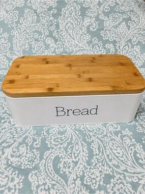 Kirklands White Bread Box with Bamboo Lid